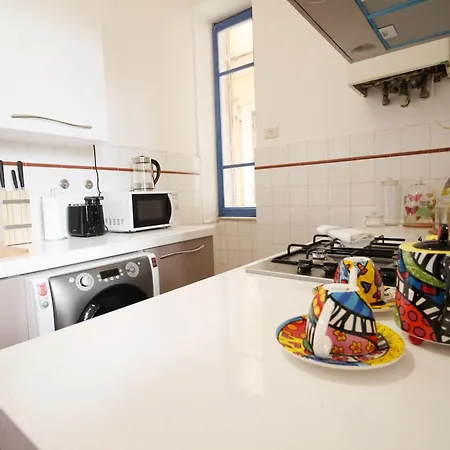 Walk To The Colosseum From Your Family