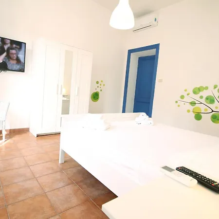 Walk To The Colosseum From Your Family