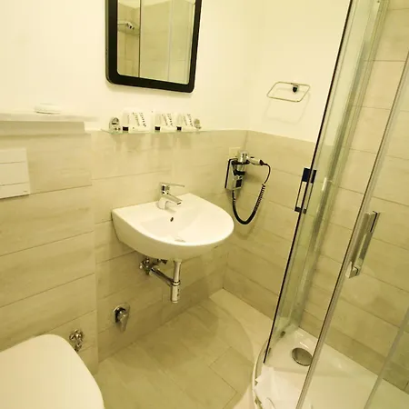 Apartamento Walk To The Colosseum From Your Family Roma